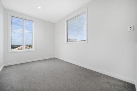 Upmarket Three-Bedroom Home Parnell - Photo 5