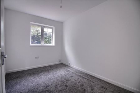 2 bed end of terrace house to rent in Askham Close, Middlesbrough, TS4 - Photo 5