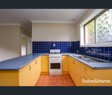 2 Bedroom Flat Close to Movies & Club - Available 22.12.25 - Photo 6