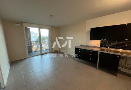 Appartement T2 à GRENOBLE - Photo 2