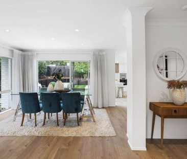 Sunny & Spacious Family Home - Photo 3