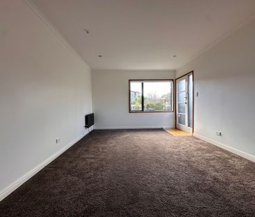 REMARKABLE IN REMUERA - Photo 5