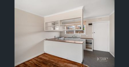 Cozy One-Bedroom Unit in the Heart of Noble Park - Photo 5