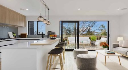 Charming Hillcrest Home in Auckland - Photo 5