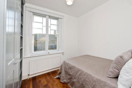 4 bedroom flat to rent - Photo 4