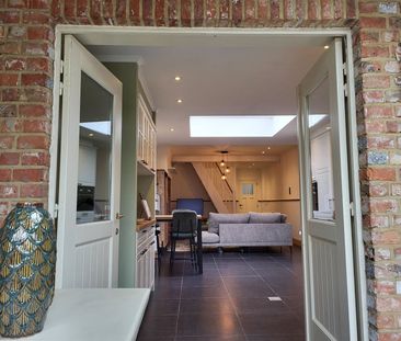 Prachtige woning met 2 slaapkamers !!! - Photo 2