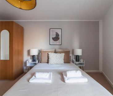 2 bedroom flat to rent - Photo 6