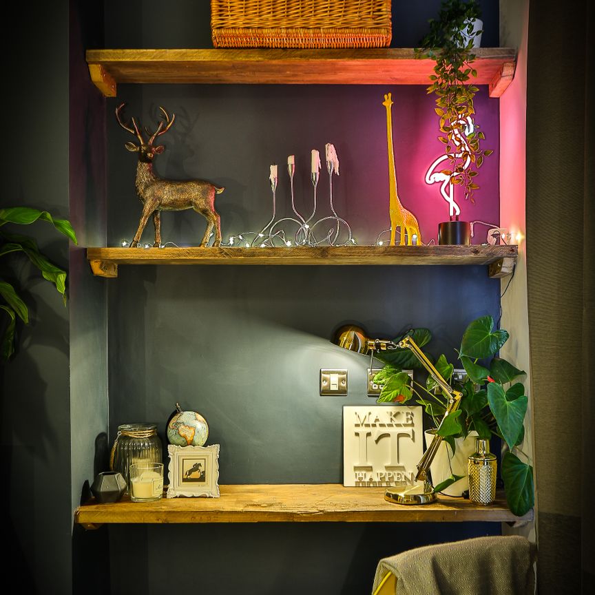 Heaton Road Room 8 - Photo 1