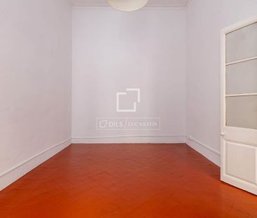 Barcelona, Catalonia 08012 - Photo 5