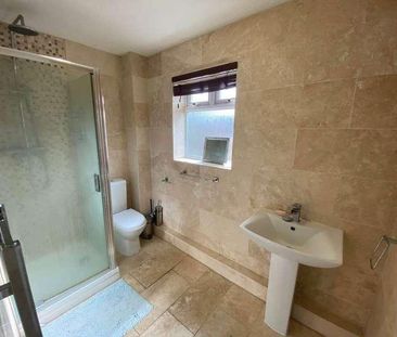 Scrivens Mead, Thatcham, RG19 - Photo 5