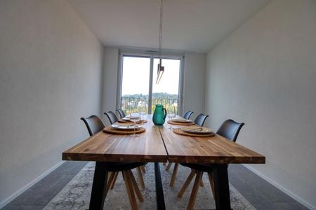 Richard #1 - Spacious Coliving Apartment in Crissier with private en-suite Bathroom - Photo 3
