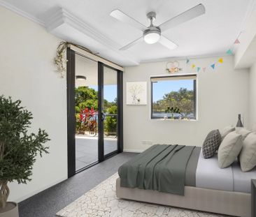 Waterfront Living with Ground-Floor Convenience! - Photo 2