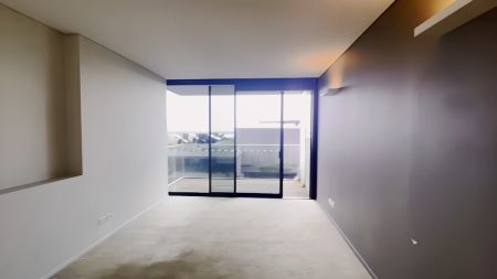 Studio-E1814 - Photo 2