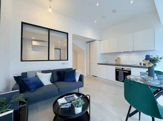 Studio to rent - Photo 1