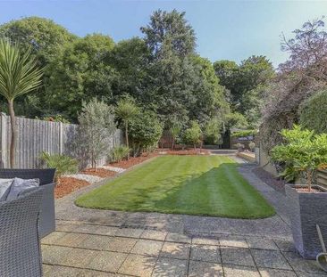 Abercorn Road, Mill Hill, NW7 - Photo 4