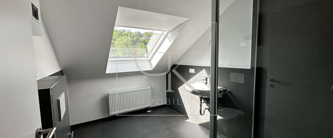 Modernisierte 4-Zimmer-DG-Wohnung in Sinzig - Foto 1