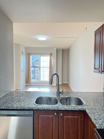 For Lease - 135 James Street Unit# 403, Hamilton, Ontario - Photo 5