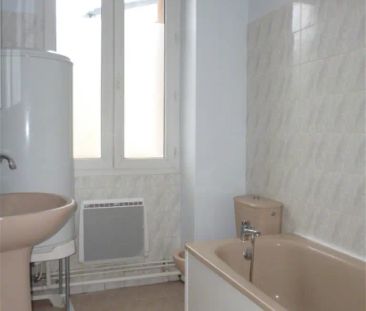 Location appartement 2 pièces - 45m² à Elbeuf (76500) - Photo 2