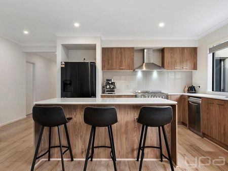 Modern Family Living in a Prime Weir Views Location - Photo 4