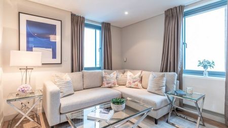 Merchant Square East, Paddington and Bayswater, London, W2 - Photo 2