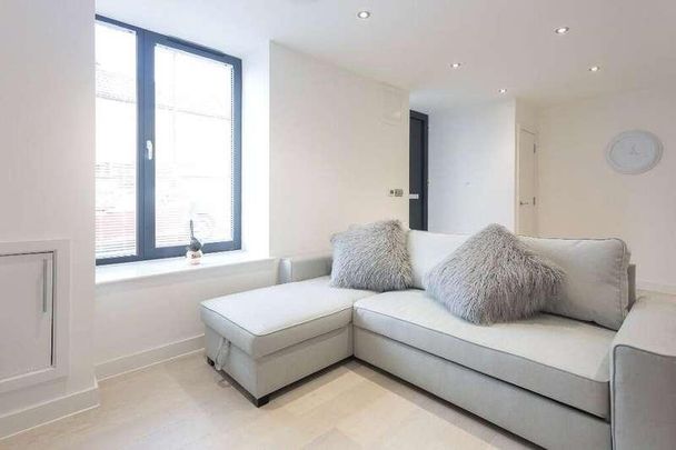 Burnham Road, Bath, Somerset, BA2 - Photo 1