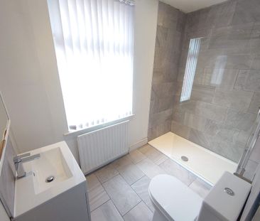 Halsbury Road, Kensington. - Photo 4