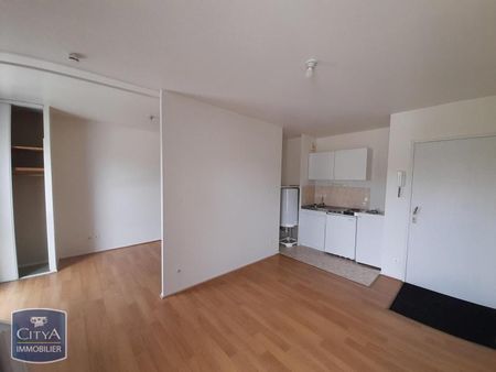 Location Appartement 1 pièce 25m² TOURS 37100 - Photo 3