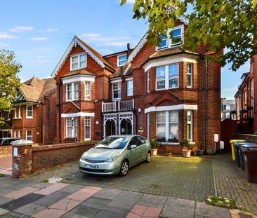 2 bedroom flat to rent - Photo 6
