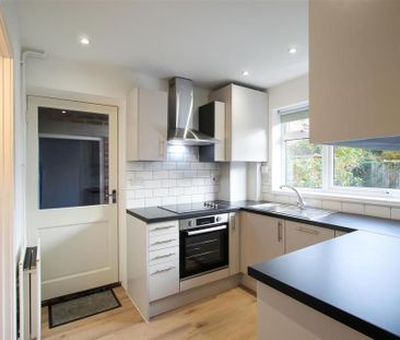 3 bedroom detached house to rent - Photo 6