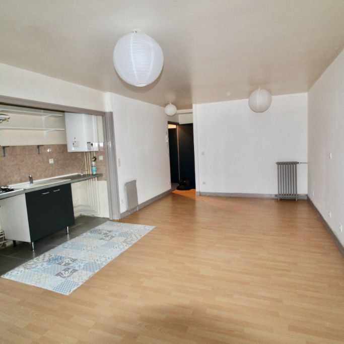 Location Appartement 1 pièce 30m² - Photo 1