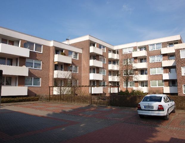 2 Zimmer-Wohnung mit Balkon im Zentrum von SZ-Bad - Photo 1