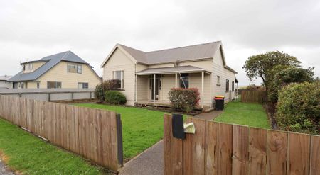 4 x bedroom home! - Photo 4