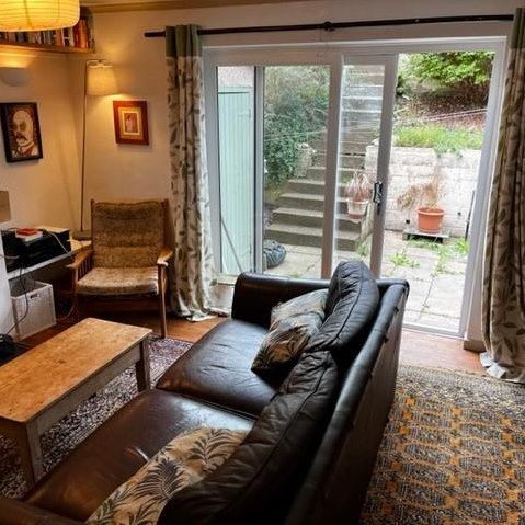 Queensdown Gardens, Knowle - Photo 1