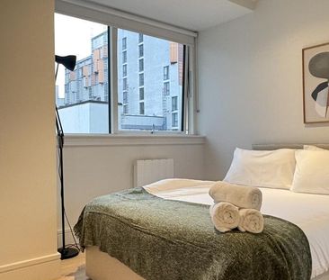 Studio to rent - Photo 3