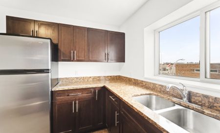 178 Machray - Photo 2