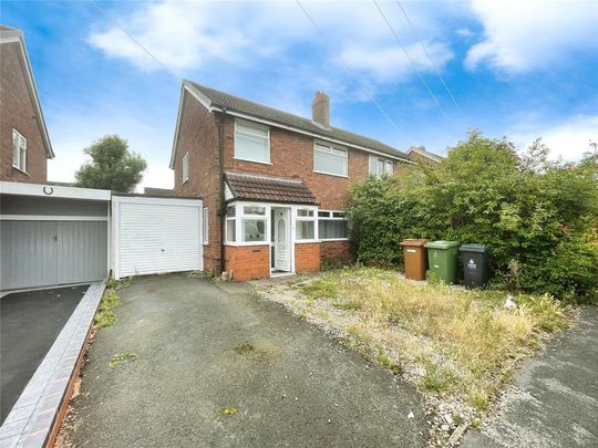 3 bedroom semi-detached house to rent - Photo 1