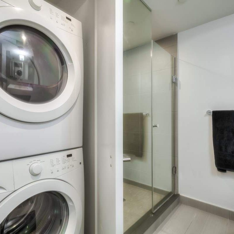 For Lease - 560 King Street Unit# 413, Toronto, Ontario - Photo 1