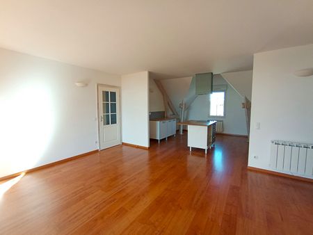 Location appartement 3 pièces, 88.44m², Cour-Cheverny - Photo 2