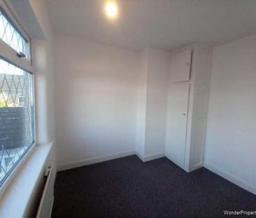 3 bedroom property to rent in Grimsby - Photo 3