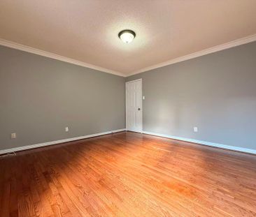 For Lease - 89 Marsh Harbour N/A, Aurora, Ontario - Photo 5