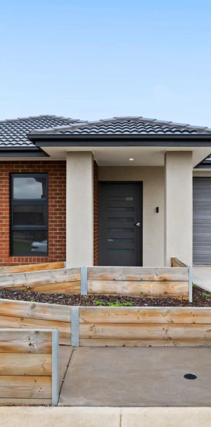 Spacious, Accessible Family Living in the Heart of Harpley - Photo 1