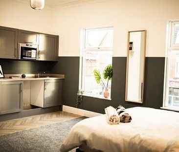 1 bedroom in a house share to rent - Photo 5