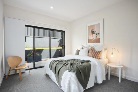 Spectacular city and sea views - Photo 3