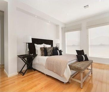 Maribyrnong - Photo 1