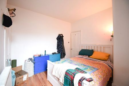 2 Bed Flat, Albert Road, E10 - Photo 5