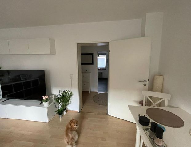 Schicke bezugsfert. EG-Wohng. m. Küche, Balk.u. Gartennutzung - Photo 1