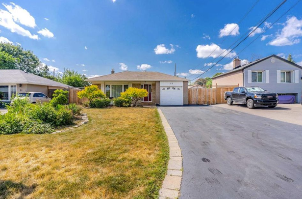 For Lease - 49 Athlone Avenue, Brampton, Ontario - Photo 1