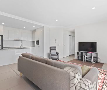 Unit in heart of Chermside - Photo 4