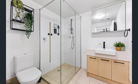 8/42 Slobodian Avenue, Eight Mile Plains QLD 4113 - House For Rent | Domain - Photo 5