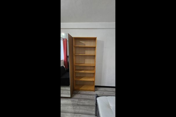 Room in a Shared Flat, Rowland Hill House, SE1 - Photo 1